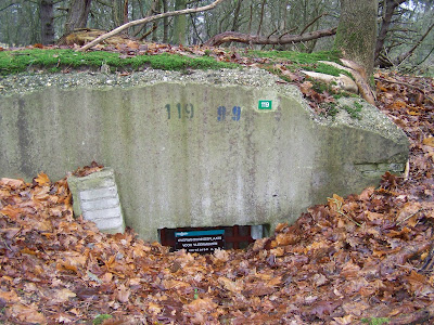 (AWD)....... AMSTERDAMSE WATERLEIDING DUINEN: Bunkers AWD
